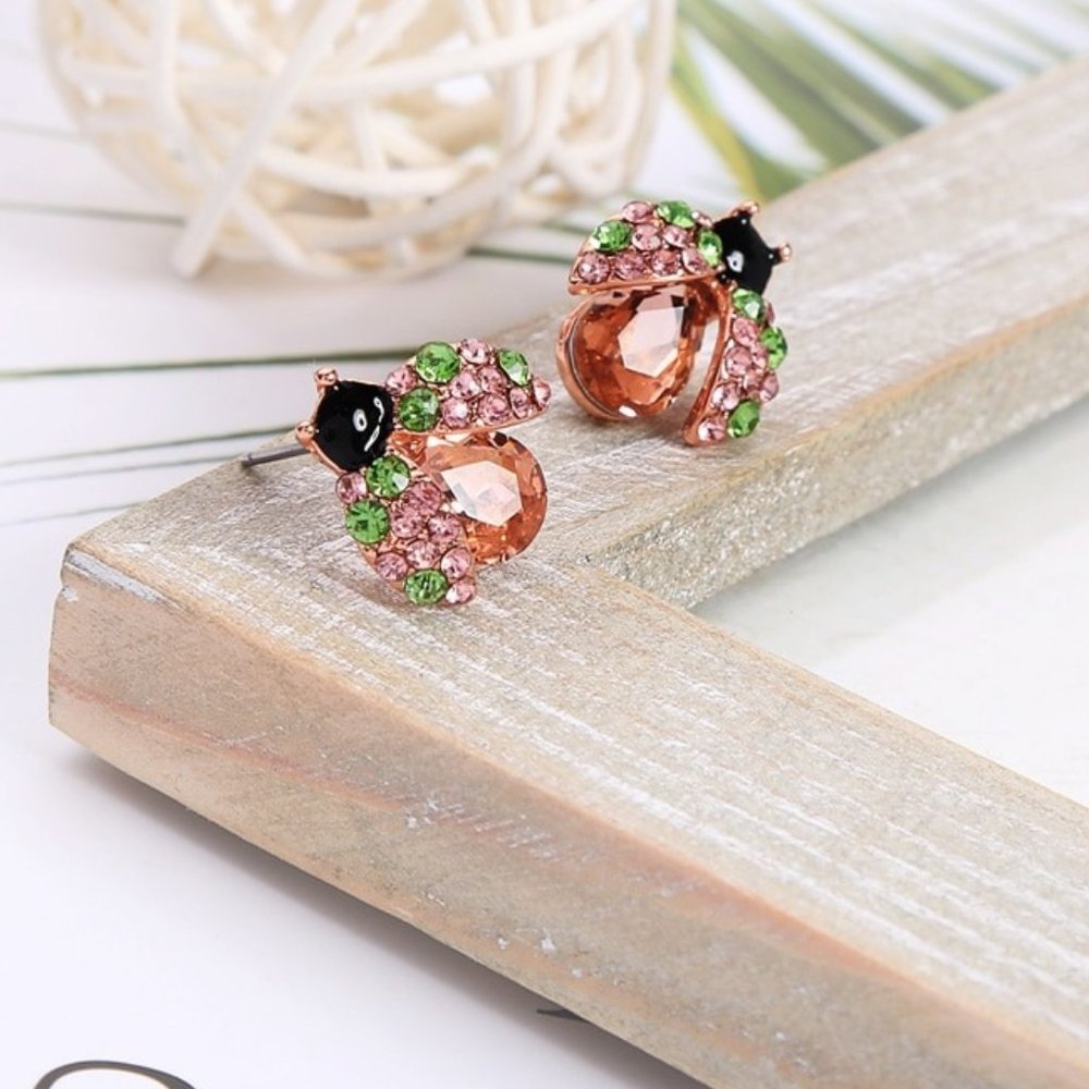 Gorgeous Ladybug CZ Rhinestone Stud Earrings. - Picture 4 of 4